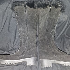 *NEW* Black knee high faux suede boots